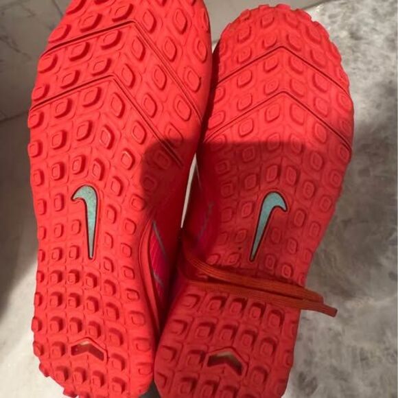 4Y Nike Jr Mercurial Vapor 16 Academy Little/Big Kids Turf Low-Top Soccer futbol - Picture 10 of 10